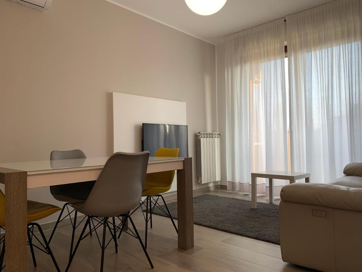 Trilocale In Zona Bocconi/Navigli Leilighet Milano Eksteriør bilde